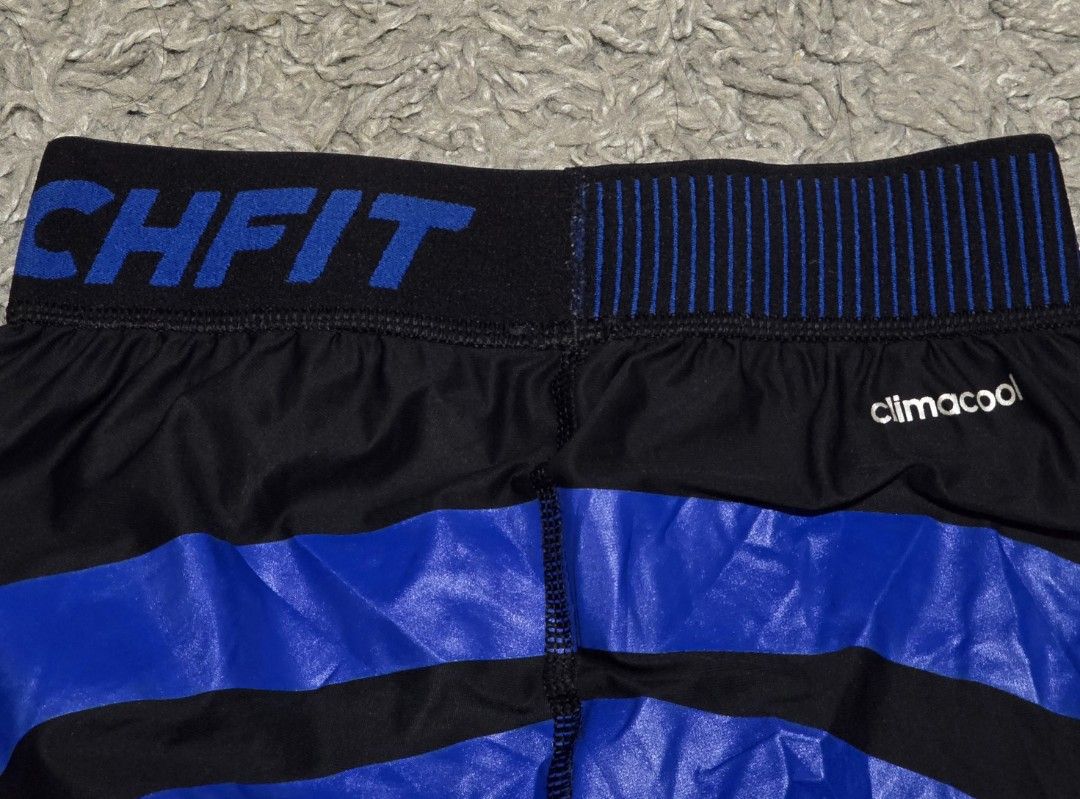 Compression (Category: Activewear) located in Davao. Submitted by johnlord28thriftco (Listing ID 1470591488, Image 3). Description: Techfit Powerweb Tights Black/Blue Climacool System / Compression Size 95 Medium/Small pwede excellent Dm #thrifteddavao #DavaoUkay #ukayukay #thriftstorefinds #thrifting #running #gym #thrift #fitness #thriftedph #thriftstore.
