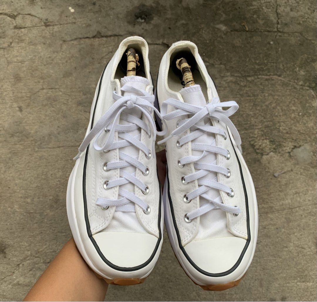 Converse (Category: Sneakers) located in Sibulan. Submitted by sharlyngra11287 (Listing ID 1470601693, Image 3). Description: Mine: 1,490 pesos🍀 Brand: Converse Size: 44.5 Condition: Super minimal sign of usage💗🎀.
