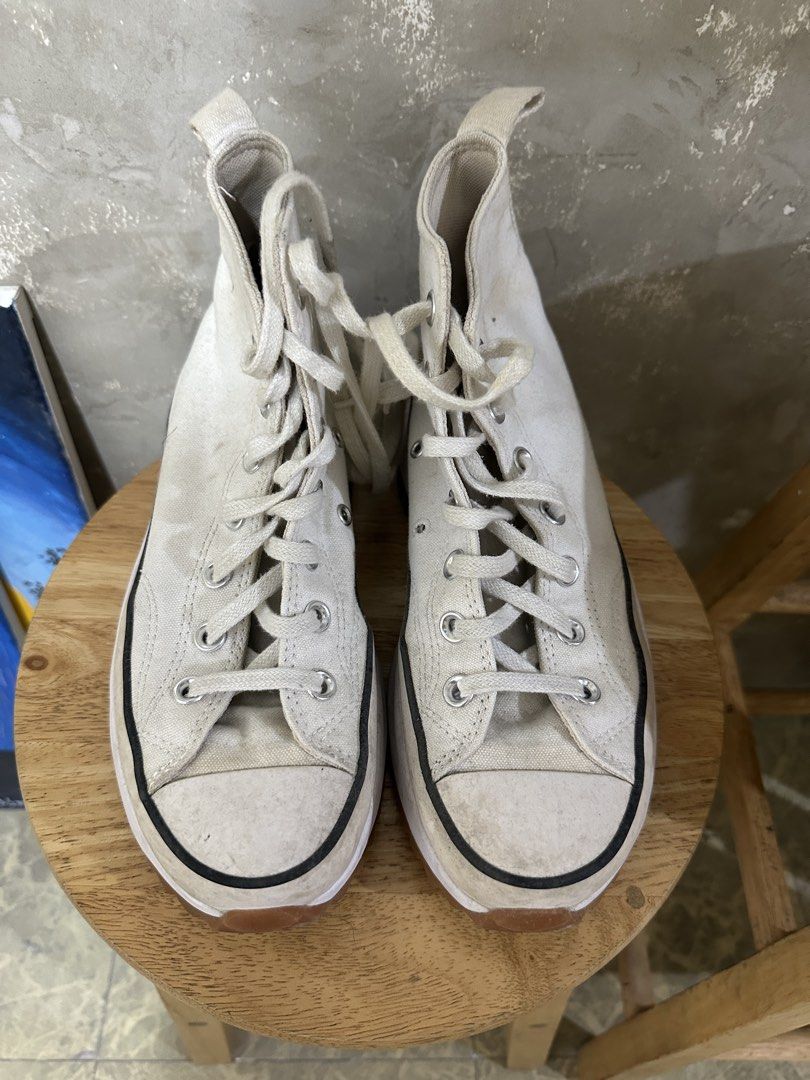 Converse Run Star Hike High Top White (Category: Sneakers) located in Cavite. Submitted by bordered (Listing ID 1470736113, Image 1). Description: Rfs: Decluttering Needs Cleaning (good condition) - Converse - Run Star Hike Platform High Top - Off-white canvas - EUR 38 / UK 5 / US Men 5.5 / US Women 7 - Condition: Normal wear on canvas and midsoles; plenty of grip left on the lugged rubber soles - Features: Iconic platform style, classic Chuck Ta