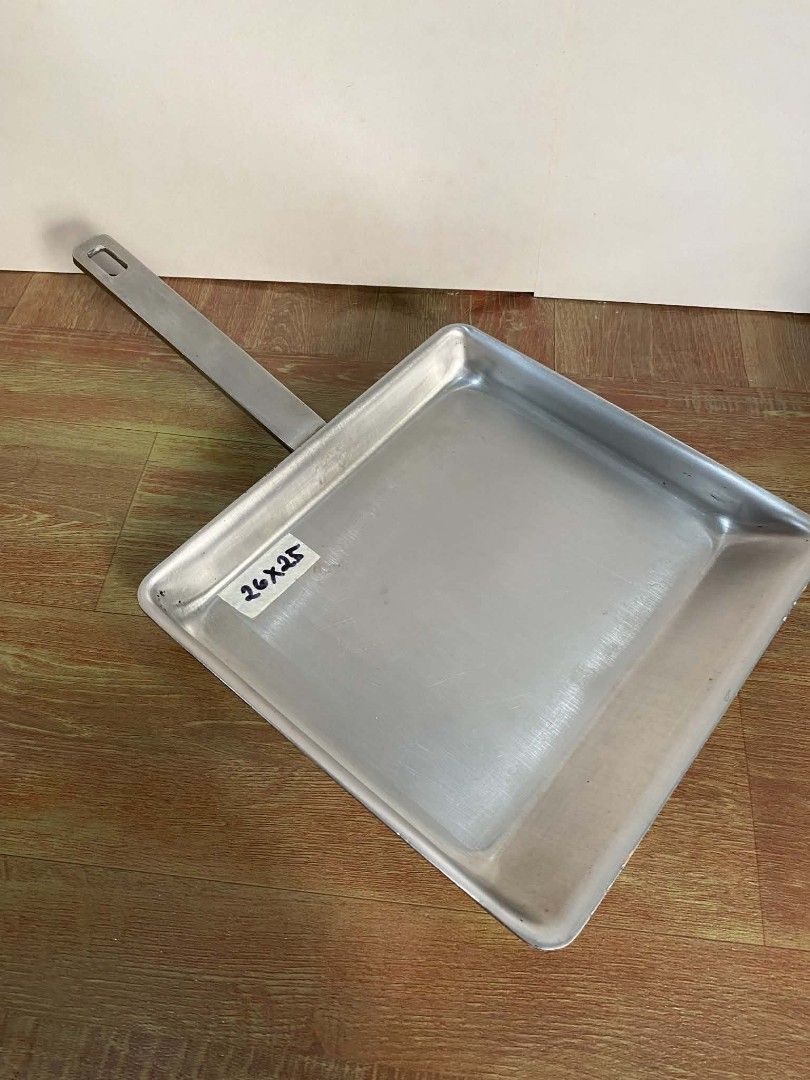 Cookever Square Pan sts 304 (Category: Cookware & Accessories) located in Manila. Submitted by bernadette62551 (Listing ID 1470561359, Image 1). Description: Heavy Duty Cookever Pan sts 304 26x25cm.