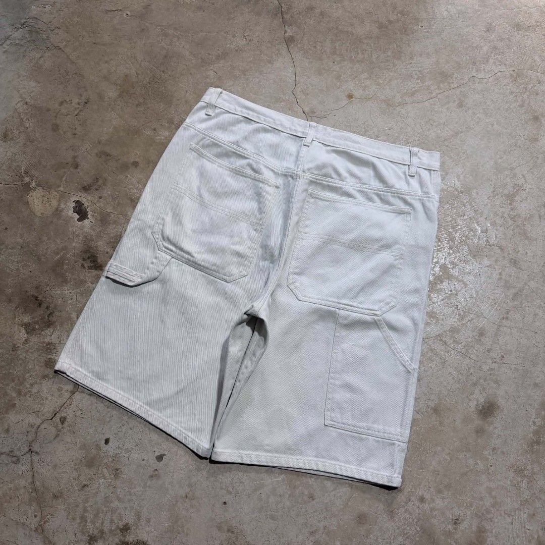 Cool Blues White Denim Carpenter Shorts (Category: Shorts) located in Manila. Submitted by arvinnn_ (Listing ID 1470722457, Image 1). Description: Cool Blues Carpenter Denim Jorts W 36-37 L 23 LO 12 Excellent Condition No Issue 550+sf Antipolo, Rizal.