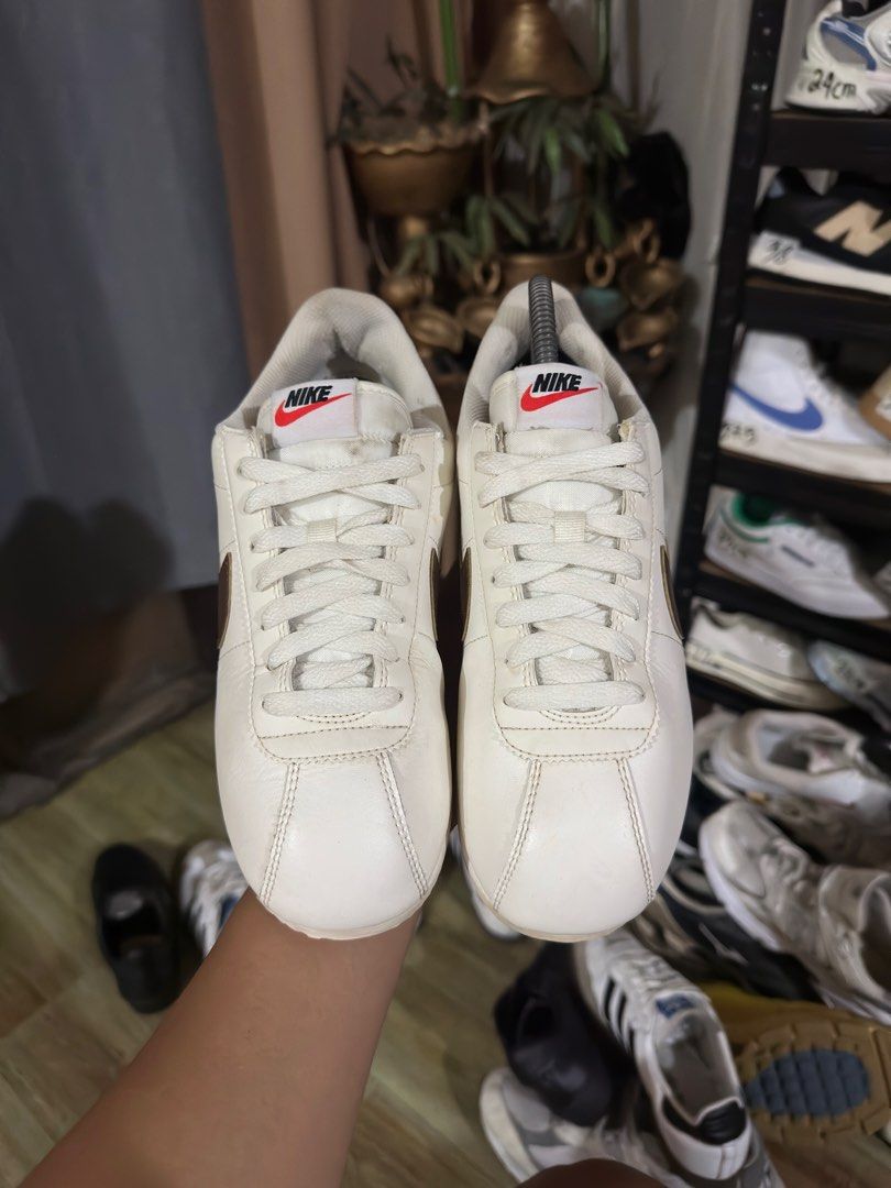 Cortez Cacao (Category: Sneakers) located in Don Carlos. Submitted by rabearcelj59593 (Listing ID 1470685199, Image 2). Description: .