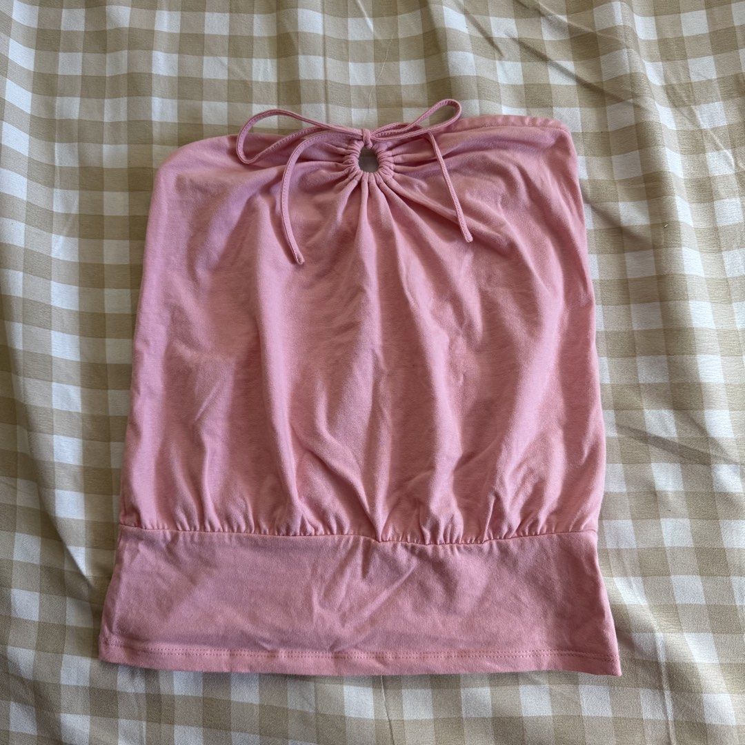 cotton on mia basque tube top (pink) (Category: Sleeveless) located in San Pablo. Submitted by aceinorv (Listing ID 1470605607, Image 1). Description: - never worn outside - just needs ironing - very pretty in person - ₱900+ on zalora.