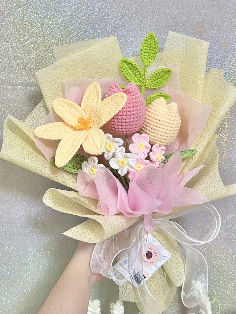 Crochet Flower Bouquet (Category: Flowers & Bouquets) located in Manila. Submitted by crisellecamille (Listing ID 1470685576, Image 2). Description: .