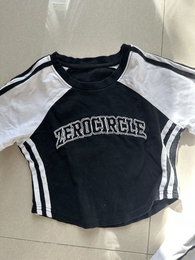 Crop top bundle 200 only (Category: Blouses) located in Quezon City. Submitted by byzeya (Listing ID 1470622456, Image 3). Description: 2 for 200 Gently used and well cared for. ✨ Please manage expectations as this is a pre-loved item. 📌 Please note: • Actual color may vary slightly due to lighting. • Please check measurements before purchasing. • No return/refund once sold. 📩 DM to claim. First to pay gets the item.
