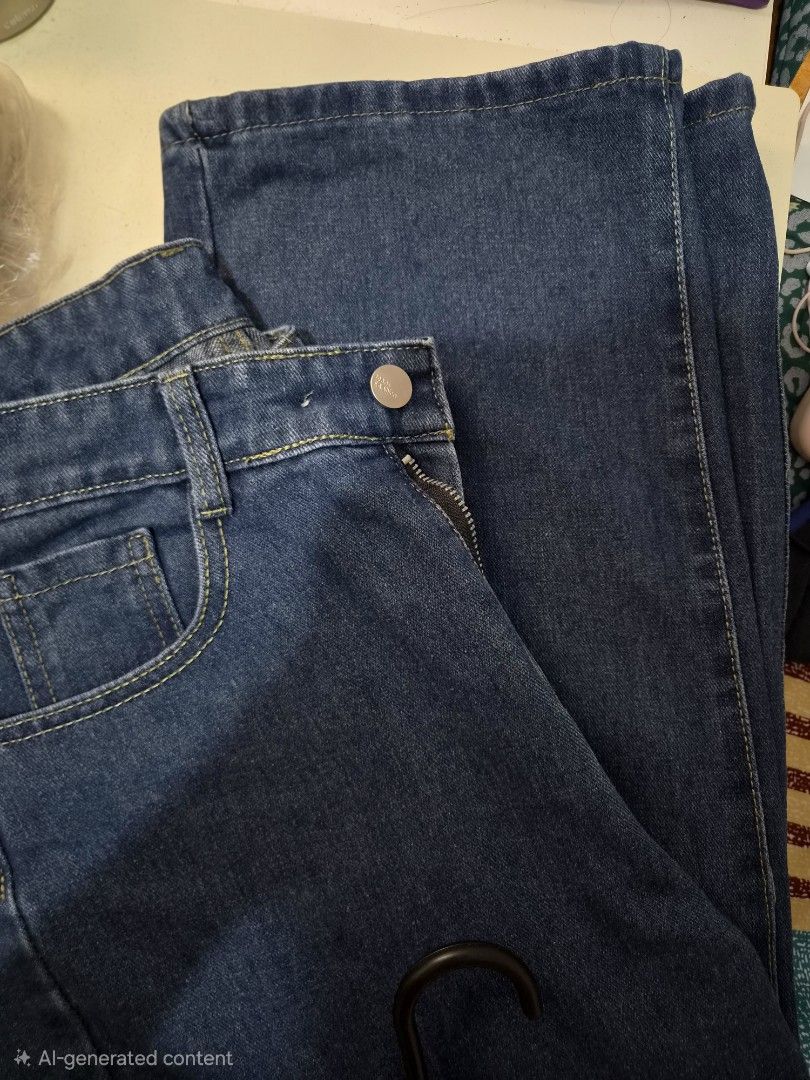 Dark Washed Retro Cross Jeans (Category: Jeans) located in Taguig. Submitted by babiejieun (Listing ID 1470580480, Image 2). Description: Dark washed retro cross jeans • Size - 27 to 28 inches • Full length - 38 inches • Can be mid to high waist Bought from Girl Almighty IG shop RFS: decluttering Location: Taguig City Mode of delivery: J&T or SDD.