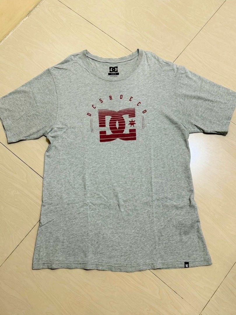 DC shoe co usa shirt (Category: Tshirts & Polo Shirts ) located in Muntinlupa City. Submitted by thriftsupplyco (Listing ID 1470697570, Image 3). Description: DC Size XL 21x31 350 Good condition.