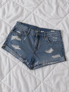 (Category: ) located in . Submitted by ysa.collection (Listing ID 1470572724, Image 1). Description: .