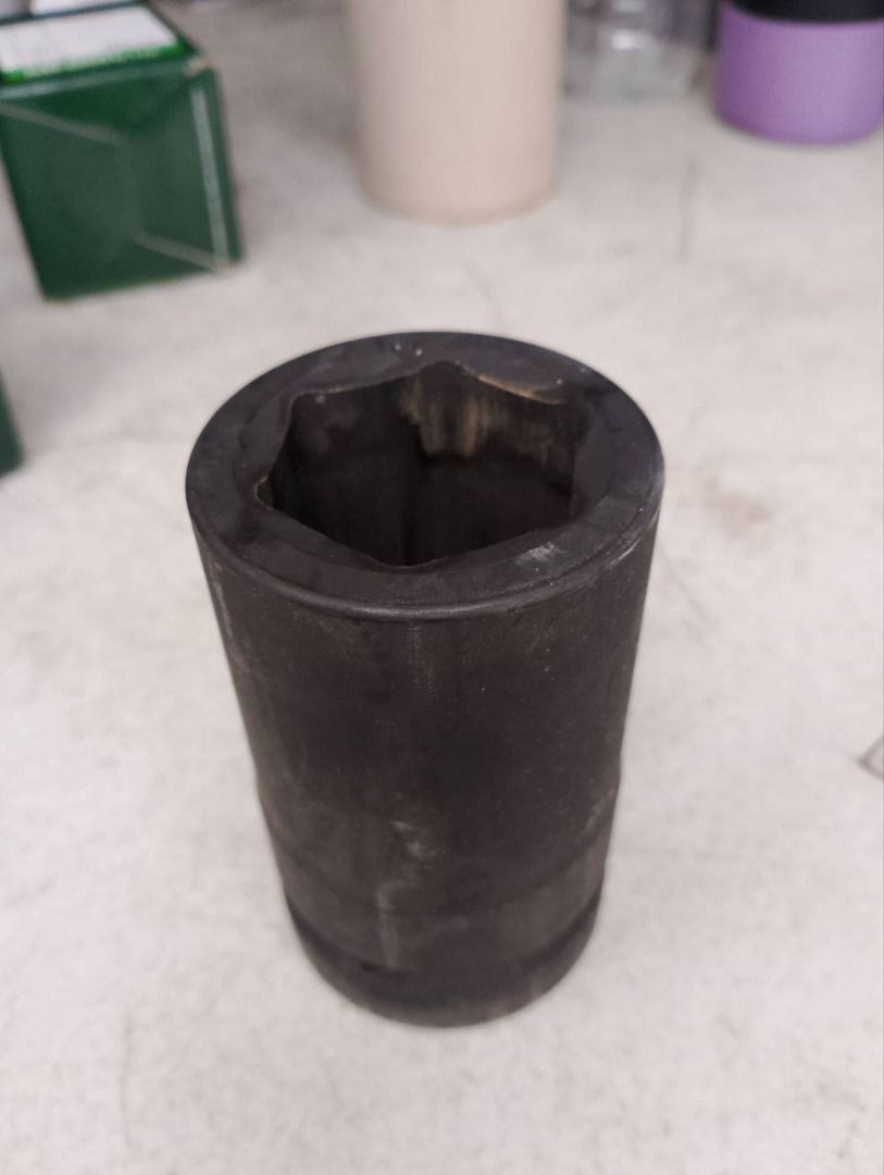 Deep socket Specs: 33mm 1”dr (Category: Everything Else Others) located in Manila. Submitted by joeyroque09 (Listing ID 1470601794, Image 1). Description: Deep socket Specs: 33mm 1”dr.