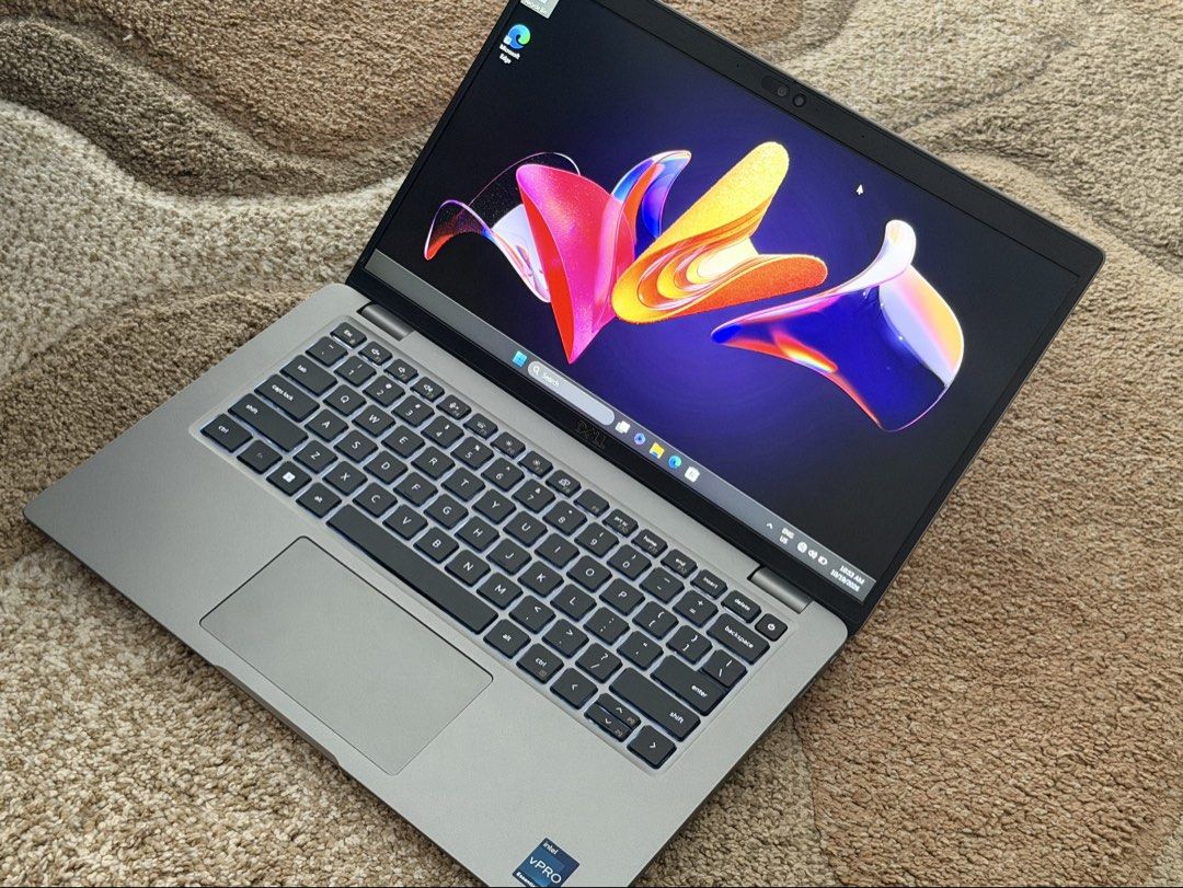 Dell Latitude Laptop Intel vPro Essentials Grey (Category: Laptops & Notebooks) located in Manila. Submitted by tabaoag (Listing ID 1470724520, Image 2). Description: 💻 DELL LATITUDE 5440 — TOUCHSCREEN LAPTOP ✨ A reliable business laptop with a modern design, touchscreen convenience, and powerful everyday performance! 🔥 HIGHLIGHTS & SPECS ✅ Intel Core i5 13th Gen Processor ✅ 16GB DDR4 RAM — smooth multitasking ✅ 512GB NVMe SSD — fast boot-up an