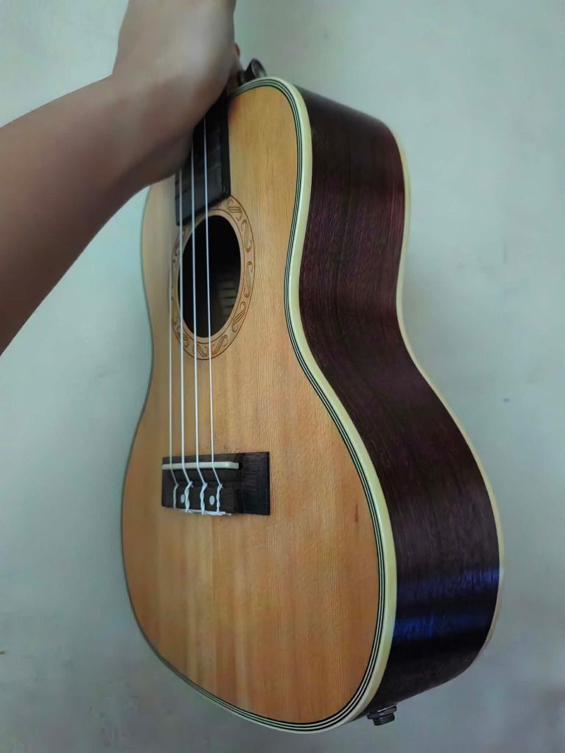 Deviser UK24-50 (Category: Musical Instruments) located in Quezon City. Submitted by wildearth-87e87c (Listing ID 1470620958, Image 3). Description: Selling my Deviser UK24-50, comes with high quality Sqoe Ukulele Bag for 1500 (Negotiable) Missing part: Built-in EQ Customized lang yung built-in EQ (equalizer) and it does not affect the quality of the ukulele. .