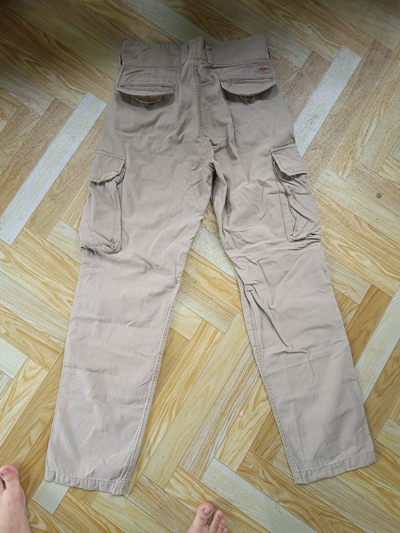 Dickies Cargo Pants (Category: Joggers) located in Caloocan City. Submitted by boldwhale.f3b1da (Listing ID 1470630026, Image 2). Description: Original Dickies like brand-new, not from ukay , gift prom my uncle from japan, can't fit now im size 34.