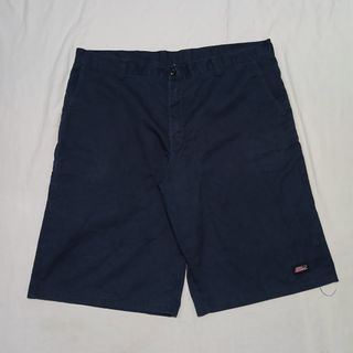 (Category: ) located in . Submitted by used2.wear (Listing ID 1470644800, Image 1). Description: .