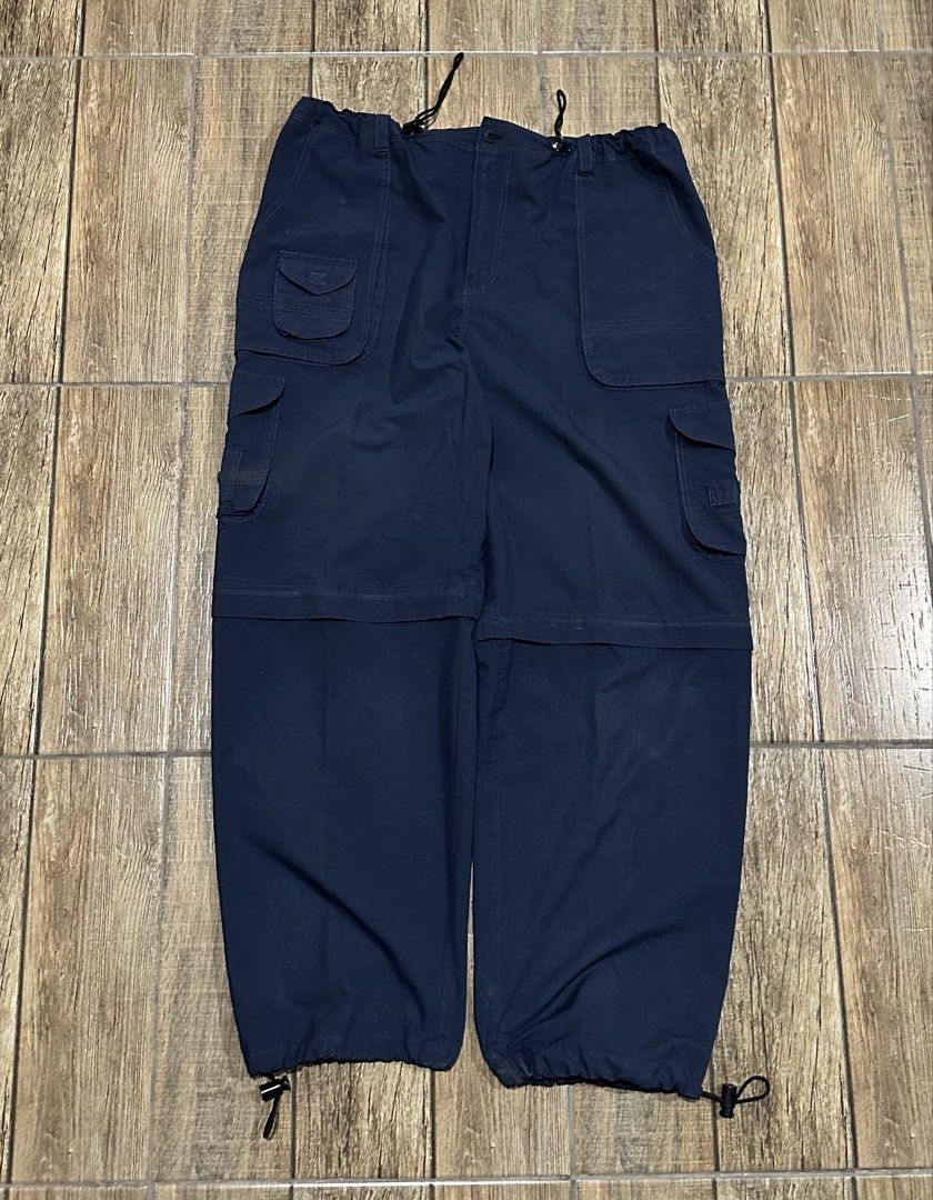 DIESEL UTILITY PANTS (Category: Other Bottoms) located in Manila. Submitted by urban.vintage (Listing ID 1470601454, Image 1). Description: ISSUE: NONE ( NEED WASH ) MOP :GCASH ( NO COD ) SHIP VIA : LALAMOVE & J&T LOCATION : PASIG CITY LENGTH : 41 WIDTH :34 HEM : 9-10.