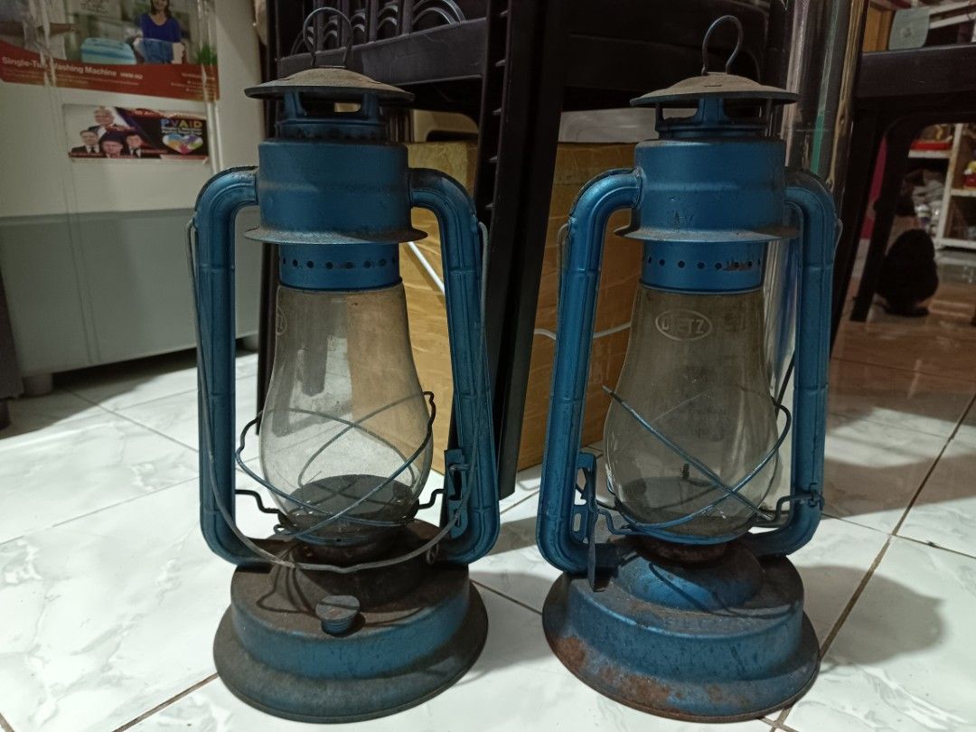 Dietz Blizzard Blue Kerosene Lanterns Set (Category: Lighting) located in Manila. Submitted by caaths_collection (Listing ID 1470665548, Image 1). Description: - Set of 2 vintage Dietz Blizzard blue kerosene lanterns - Ideal for farmhouse decor, vintage styling, or camping collections .