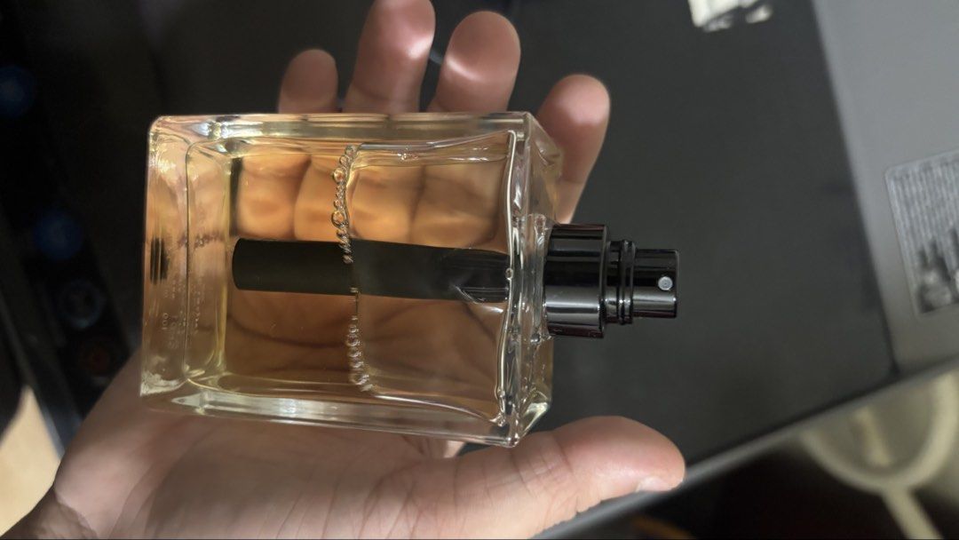 Dior Homme Eau de Toilette 100ml (Category: Fragrance & Deodorants) located in Las Pinas. Submitted by jonbrylle (Listing ID 1470742511, Image 2). Description: - Authentic Dior Homme 100ml fragrance - Liquid level is near the top (barely used) - Features heavy clear glass bottle with black inner tube design - Smoothly working spray mechanism - Includes original cap with the iconic bee logo inside.