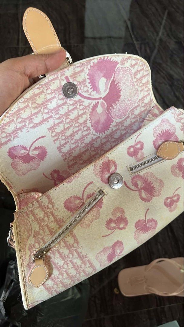 Dior Pink Blossom Rare (Category: Luxury Bags & Wallets) located in Caloocan City. Submitted by xoxuryam (Listing ID 1470648517, Image 2). Description: - guaranteed authentic .