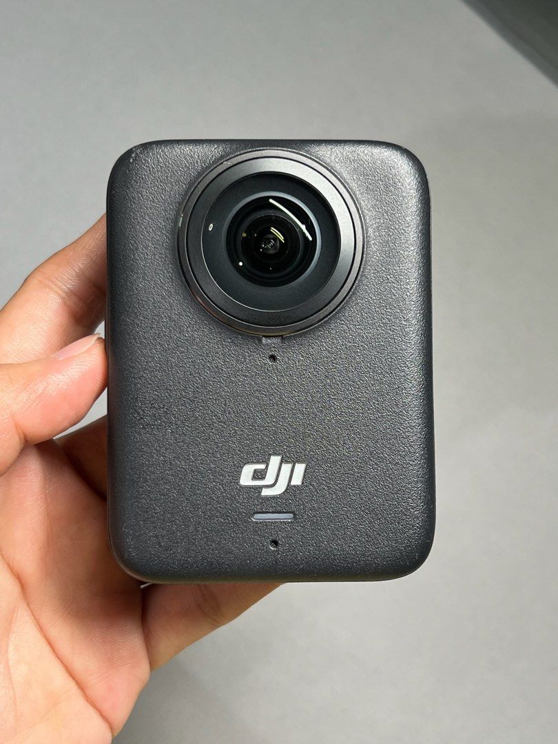 DJI Osmo 360 Action Camera (Category: Cameras) located in Malabon City. Submitted by enricogomez (Listing ID 1470675340, Image 3). Description: DJI Osmo 360 Action Camera • good condition • under warranty til Aug. 2027 • with internal storage of 105GB • honest issue: both lens has minor scratch (output not affected) Inclusions • osmo 360 • silicon lens cover • silicon case • tripod • strap • pouch Preferably meetup only for safe transactions. Tha