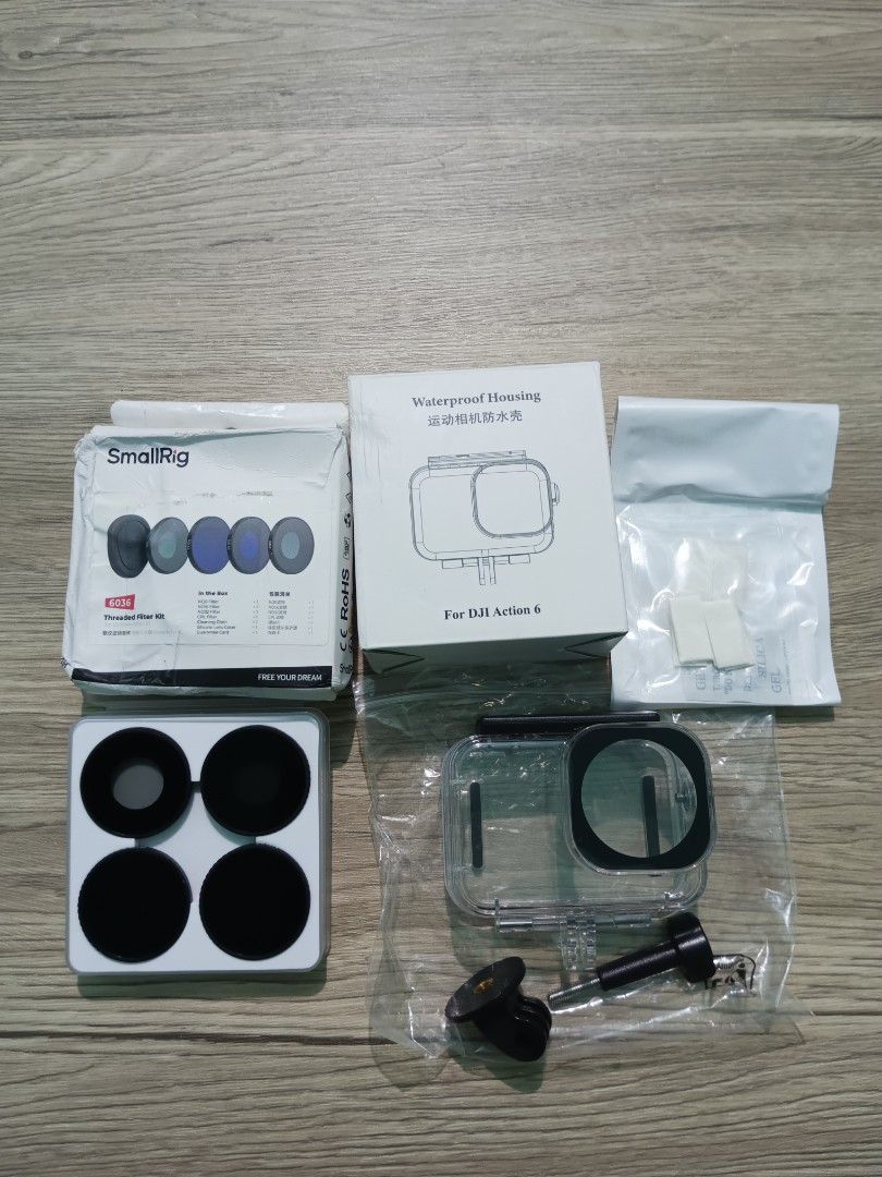 DJI OSMO ACTION 6 ACCESSORIES💥 (Category: Camera Bags & Carriers) located in Manila. Submitted by aljid17 (Listing ID 1470661907, Image 1). Description: Sale‼️Sale‼️Sale‼️ DJI OSMO ACTION 6 ACCESSORIES💥 Waterproof Housing🔥 - Brandnew - No issue Smallrig Threaded Filter Kit🔥 - Brandnew - ND8, ND16, ND32 and CPL - box lang po may issue due to shipping Price: ₱2,000 pesos na lang take all na✅ Location: Nagpayong Pinagbuhatan Pasig 📌.