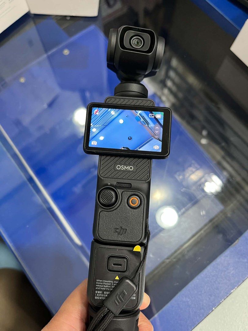 DJI osmo pocket 3 (Category: Video Cameras) located in Manila. Submitted by affordaluxonlineshop (Listing ID 1470588713, Image 3). Description: .