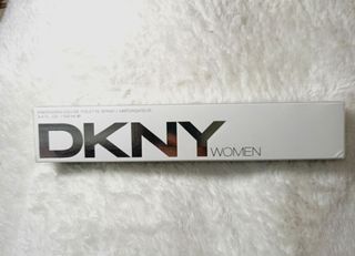 (Category: ) located in . Submitted by vanitystorehouse (Listing ID 1470618880, Image 1). Description: .