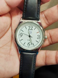 (Category: ) located in . Submitted by vintageanddainty (Listing ID 1470583831, Image 1). Description: .
