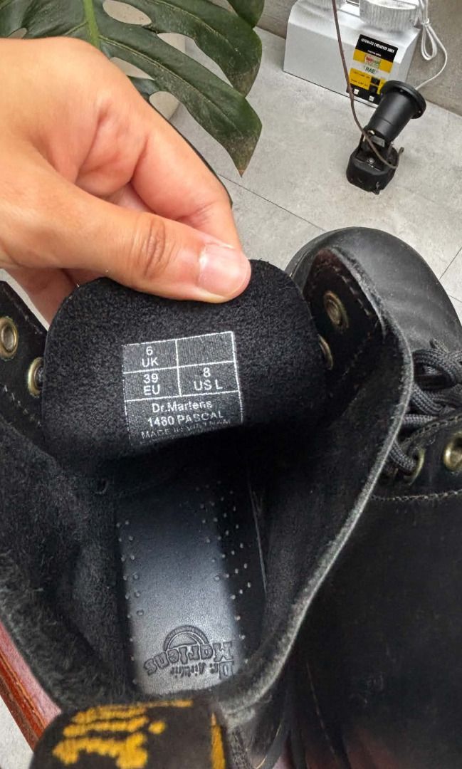 Dr. Martens 1460 Pascal Wanama [6UK/39EU] (Category: Boots) located in Las Pinas. Submitted by jettycakes (Listing ID 1470571345, Image 2). Description: Dr. Martens 1460 Pascal Wanama 6UK/39EU rarely used bought locally at Traffic Footwear for 7k (6,690 exactly) rfs: decluttering.