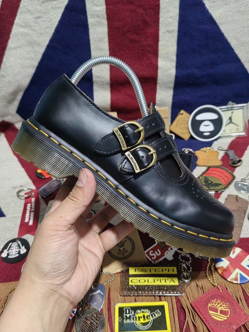 DR. MARTENS MARY JANE (Category: Loafers) located in Baguio. Submitted by curated_luxe_brandeds (Listing ID 1470603696, Image 3). Description: DR. MARTENS MARY JANE AUTHENTIC PAIR UK 5 US 7 WOMENS EUR 38 PHP 3880 +SF SEE PICS FOR DETAILS GOOD CONDITION SEE LAST PIC MINIMAL SCRATCH COLOR MAY VARY DUE TO LIGHTING MOP BDO /GCASH NO COD /COP PHYSICAL STORE : STALL 324A THIRD FLOOR SKYWORLD SESSION ROAD BAGUIO CITY FB PAGE /CAROUSELL : curated_luxe_br