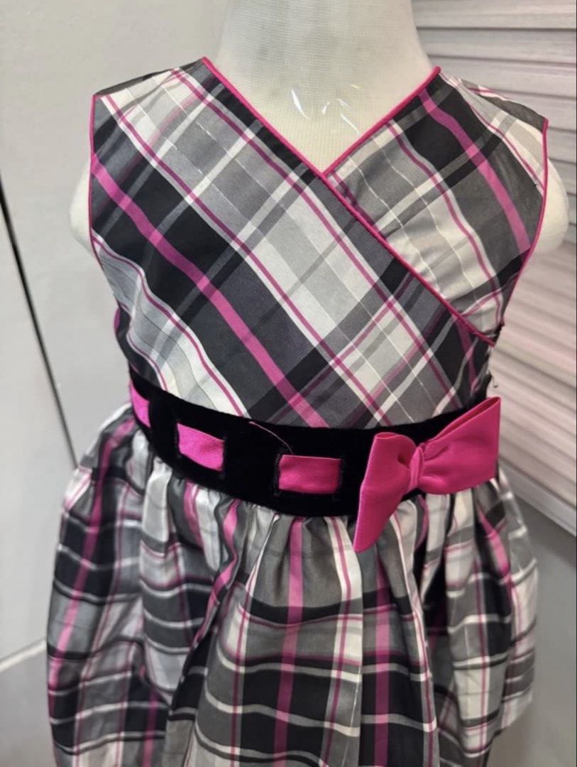 Dress 1-3y (Category: Babies & Kids Fashion) located in San Mateo. Submitted by eulahs_clothing_boutique (Listing ID 1470588585, Image 2). Description: 1 DAY RESERVATION ONLY! NO PAYMENT - NO SHIPPING LAST PRICE POSTED!! Courier: J&T, Lalamove/Grab Express Payment Method: Gcash or Maribank.