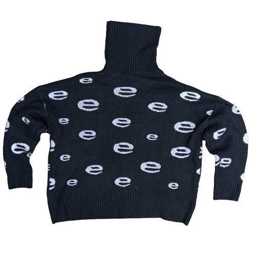 e KNITTED SWEATER (Category: Coats, Jackets and Outerwear) located in General Trias. Submitted by swagster.archives (Listing ID 1470622242, Image 2). Description: KNITTED TSWEATER e KNITTED SWEATER W26 INCHES, L22.5 INCHES, SL17 INCHES.