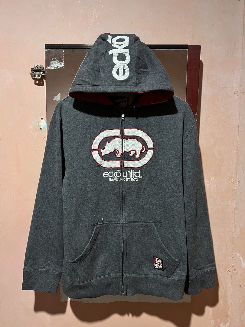 Ecko unltd Iconic Hoodie (Category: Coats, Jackets and Outerwear) located in Sibulan. Submitted by rustysbestpick (Listing ID 1470673633, Image 1). Description: Authentic Excellent condition Distressed design Medium on tag Dimes: 22x27 Washed & ready to wear.