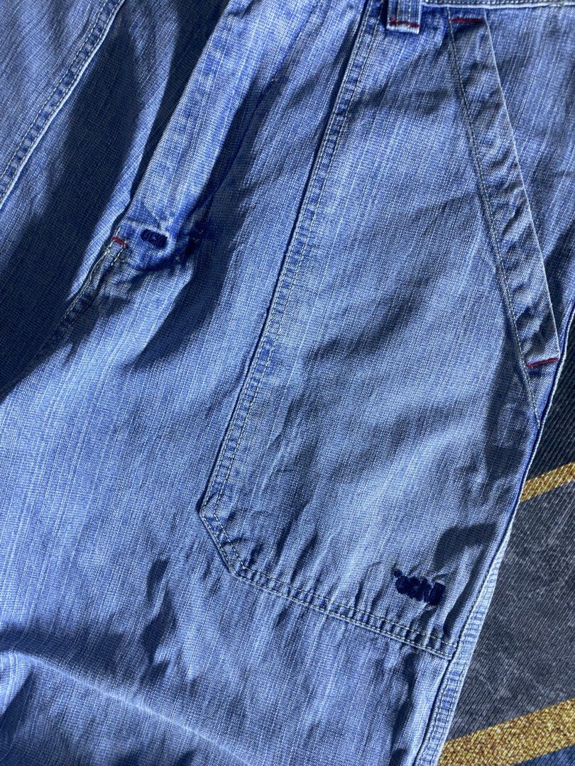 Ecko Unltd y2k baggy jeans (Category: Jeans) located in Tacurong. Submitted by _markus (Listing ID 1470665849, Image 3). Description: Dimes 30x39 Hem 9.5 Excellent condition .