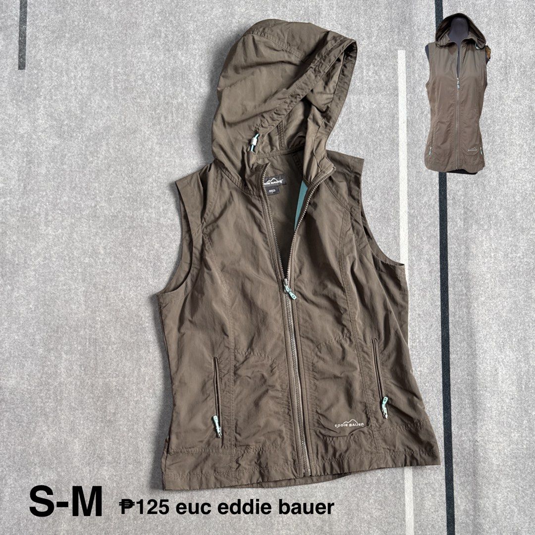eddie bauer lightweight utility vest (Category: Coats, Jackets and Outerwear) located in Baguio. Submitted by mapa_laku (Listing ID 1470741801, Image 1). Description: .