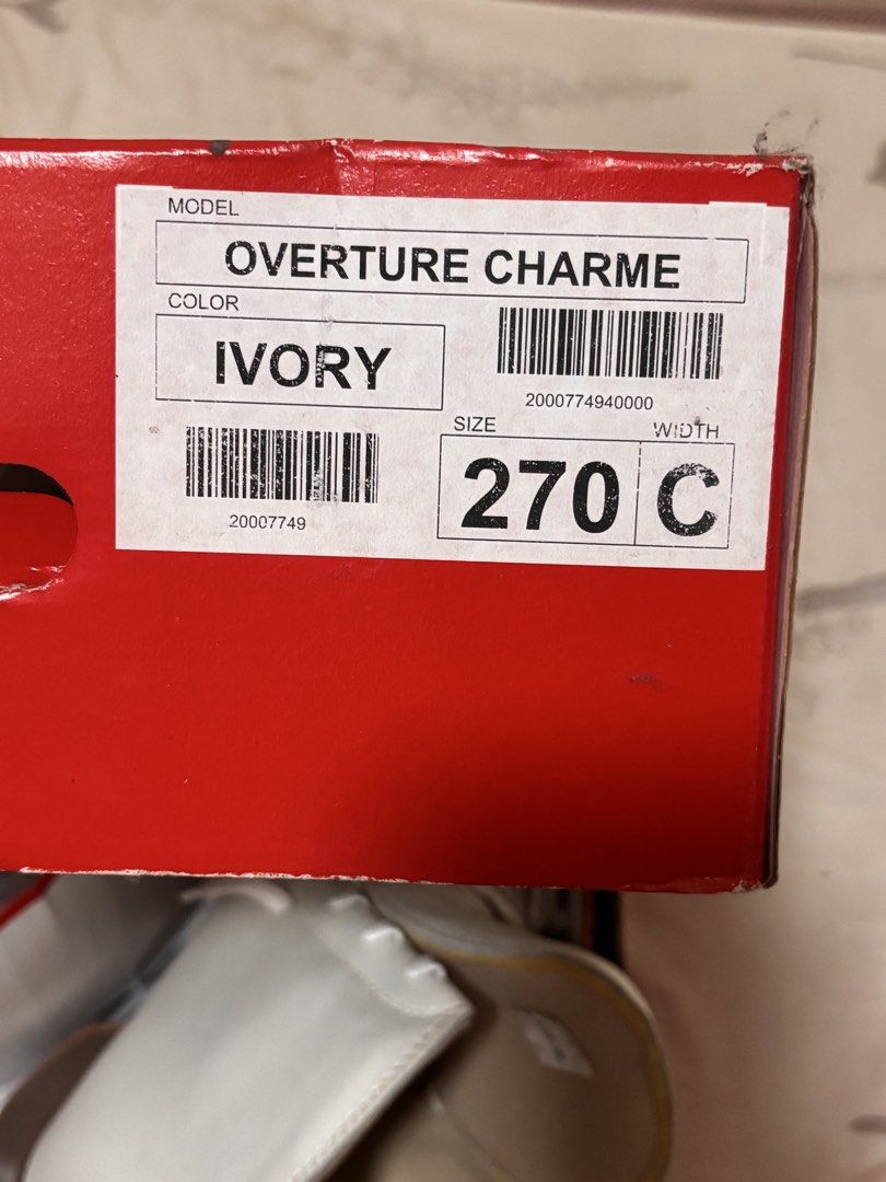 EDEA Overture Charme in Ivory (Category: Skates, Rollerblades & Scooters) located in Manila. Submitted by kenmayuyuran (Listing ID 1470605783, Image 2). Description: RUSH!! EDEA Overture Charme in Ivory (For Beginners to Intermediate figure skaters) Size : 270C / US 8.5-9 Price : 10k (Retails at 26k) - Free Original Guardogs - Used for only 2 weeks - Bought at In2skating MOA branch - Blades haven’t been sharpened since purchase (2025), a bit of r