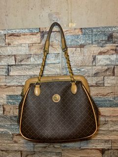 (Category: ) located in . Submitted by bhibeboutique (Listing ID 1470722934, Image 1). Description: .