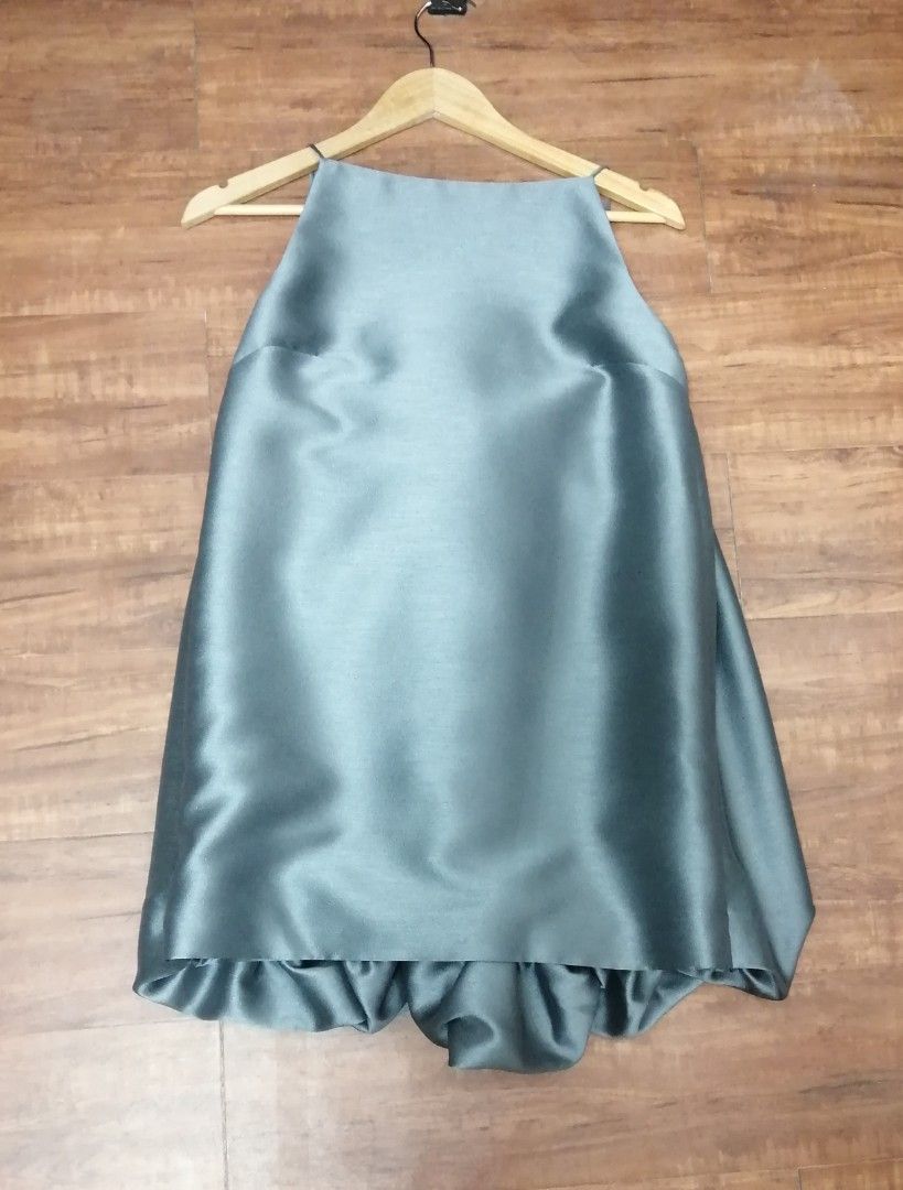 Eloise Mini Dress Gray Large (Category: Dresses) located in Makati City. Submitted by akirha_27 (Listing ID 1470675639, Image 1). Description: Srp 19,750 Now 12,000 With Tags, Paper Bag and Coat Bag Strictly No Refund.