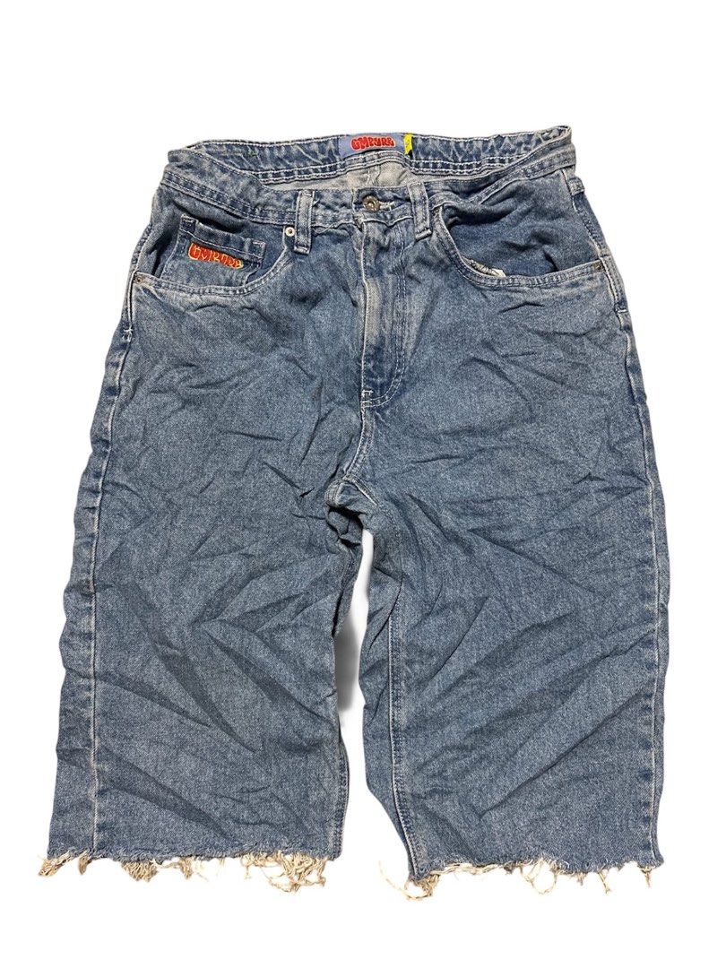 Empyre Denim Jorts (Category: Shorts) located in Manila. Submitted by nofits.garments (Listing ID 1470664594, Image 2). Description: Empyre Denim Jorts Waist 30-32 Length 26 In pristine condition.