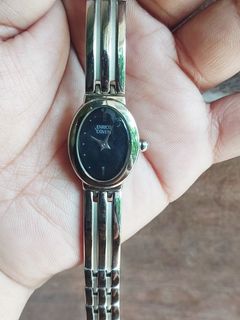 (Category: ) located in . Submitted by vintageanddainty (Listing ID 1470587438, Image 1). Description: .