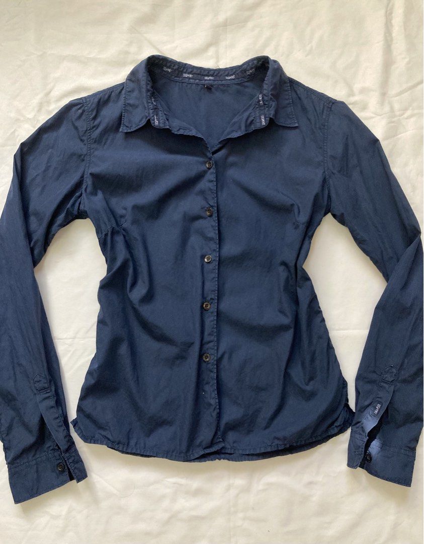 Esprit Navy Blue Long Sleeve Button Up Shirt Size 38 (Category: Longsleeves) located in Quezon City. Submitted by viacb (Listing ID 1470565351, Image 1). Description: mop: gcash mod: jnt *location: quezon city .