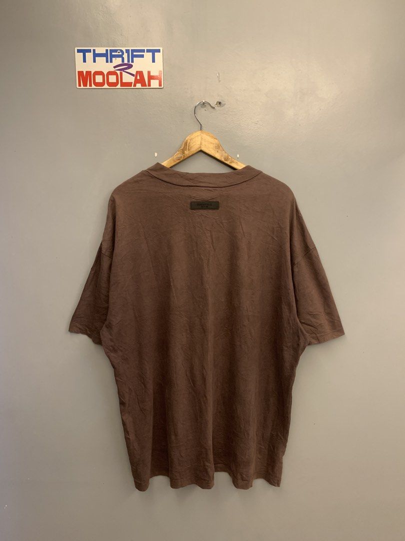 ESSENTIALS FEAR OF GOD TEE (Category: Tshirts & Polo Shirts ) located in Cavite. Submitted by thrift2moolah (Listing ID 1470610185, Image 2). Description: ESSENTIALS FEAR OF GOD TEE Large on tag 26/30 - Good condition 450 plus sf.