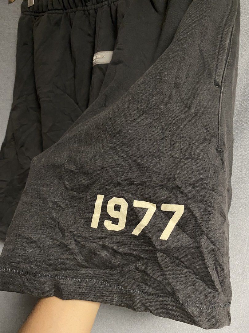 Essentials FOG 1977 (Category: Shorts) located in Cabuyao City. Submitted by ukaythriftshirt (Listing ID 1470674755, Image 2). Description: Essentials FOG 1977 "dark gray or iron color way" Excellent Condition Waist 30-32 Length 18 Color rate 9/10 No hard issue need wash only to look new again - 450.