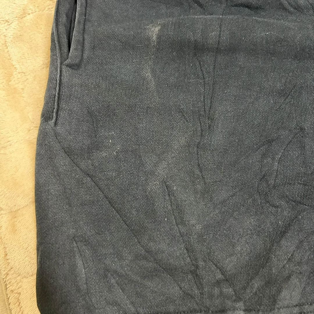 ESSENTIALS SHORT FOR WOMENS (Category: Shorts) located in Caloocan City. Submitted by j3ngsanity (Listing ID 1470667313, Image 3). Description: ISSUE : FADED PART / MISSING LACE SIZE : 23 to 25.
