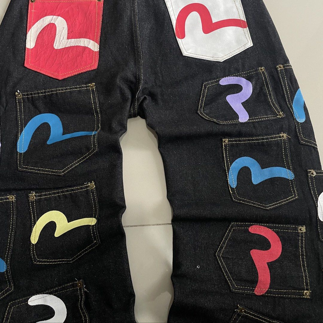 Evisu Multipocket Baggy Jeans (Category: Jeans) located in Manila. Submitted by burning_garments (Listing ID 1470627175, Image 2). Description: 34-36 WAIST 44 LENGTH 11-12 HEM - VERY GOOD CONDITION, NO FAKE POCKETS, SEMI HEAVY, RAW DENIM, MISSING TAGS, OFF FAVE PIECE! 💎.