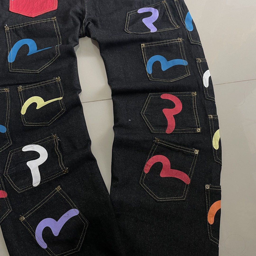 Evisu Multipocket Baggy Jeans (Category: Jeans) located in Manila. Submitted by burning_garments (Listing ID 1470627175, Image 3). Description: 34-36 WAIST 44 LENGTH 11-12 HEM - VERY GOOD CONDITION, NO FAKE POCKETS, SEMI HEAVY, RAW DENIM, MISSING TAGS, OFF FAVE PIECE! 💎.