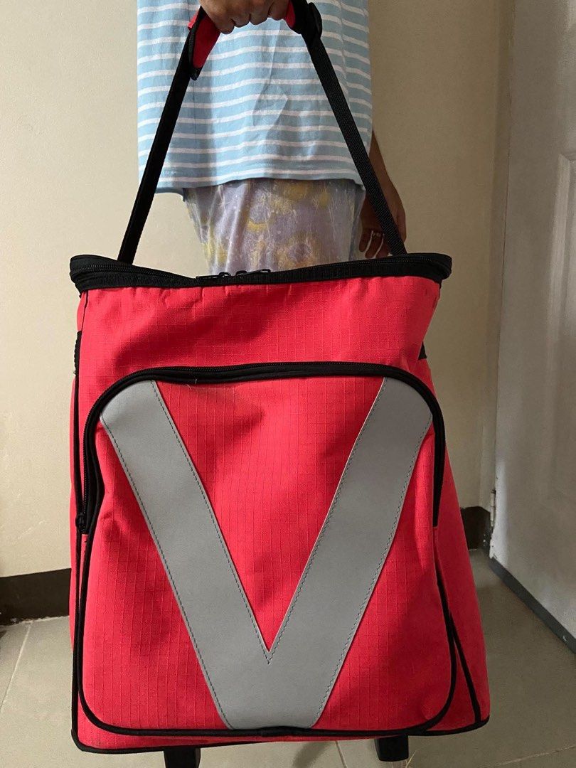 Exodus EX.48 Multipurpose Roller Trolley Bag Red (Category: Backpacks) located in Valenzuela. Submitted by se_japansurplus (Listing ID 1470686367, Image 3). Description: 🔥🔥NEW ARRIVAL🔥🔥 ⚡️⚡️SALE ⚡️⚡️ 📍ORIGINAL EXODUS BRAND MULTIPURPOSE TROLLEY BAG📍 📌CAN BE USE AS EMERGENCY BAG TROLLEY 📌PUSH HANDLE TROLLEY 📌SMOOTH WHEELS ROTATION 📌INSULATED BAG INSIDE FOR FOOD & WATER STORAGE 📌WIDE SPACE CAPACITY 📌SHOULDER STRAP & BACKPACK NO ISSUE ‼️ 