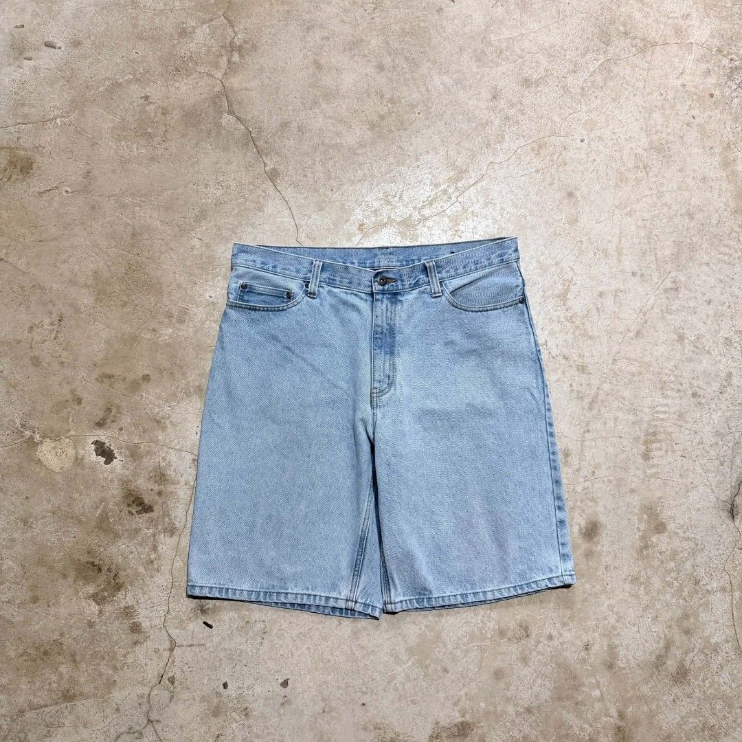 Faded Glory Denim Shorts Light Wash (Category: Shorts) located in Manila. Submitted by arvinnn_ (Listing ID 1470722369, Image 2). Description: Faded Glory Denim Jorts W 36-38 L 22.5 LO 12 Excellent Condition No Issue 600+sf Antipolo, Rizal.