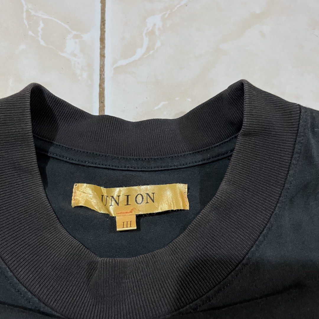 Fear of God x Union External Tee (Category: Tshirts & Polo Shirts ) located in Alubijid. Submitted by rstylthrft (Listing ID 1470634394, Image 2). Description: .
