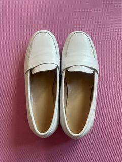 (Category: ) located in . Submitted by clutterbusterph (Listing ID 1470593795, Image 1). Description: .