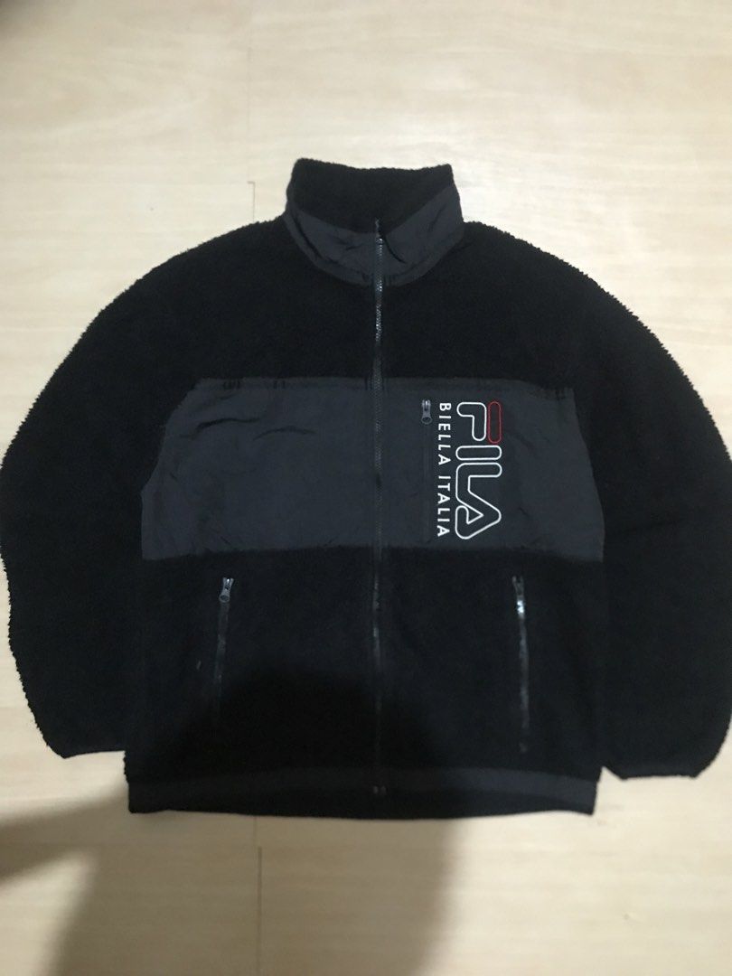 FILA BELLA ITALIA WOOL FLEECE JACKET (Category: Coats, Jackets and Outerwear) located in Davao. Submitted by tripgapprl (Listing ID 1470598027, Image 1). Description: Size: Large on tag Dimes: 23 width- 27 length Excellent condition No major issue Smooth zipper/ ykk zip.