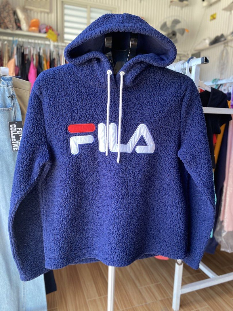 FILA Caroline Sherpe Pullover Hoodie (Category: Hoodies) located in Digos. Submitted by dessirie. (Listing ID 1470590713, Image 2). Description: ♡Authentic/preloved item. Actual photos posted. Please check all photos and details carefully before purchasing. Minor signs of use may be present. Walk in buyers are always welcome!✨️ 📍Location: Lim extension,Digos City Davao Del Sur,beside the camilian sister’s reffered to as GREEN BOUTIQUE. 📦 We shi